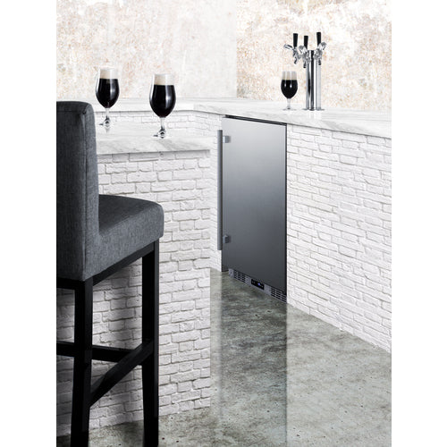 Summit Built-In Outdoor Commercial Beer Kegerator, 24" Wide, Stainless Steel (BC74OSCOMTRIPLE)